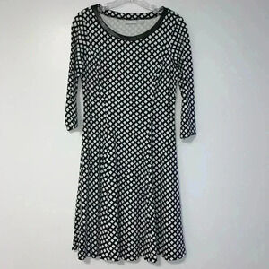 New York & Company Lattice Print​​